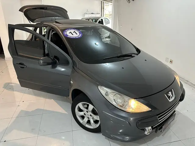 Carro Peugeot 307 2011 Hatch. Presence Pack 2.0 16V (aut) (flex)