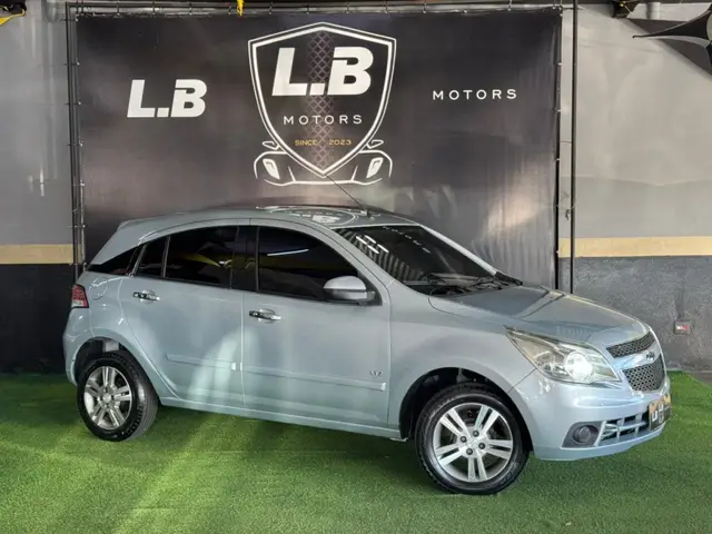 Carro Chevrolet Agile 2011 LTZ 1.4 8V (Flex)