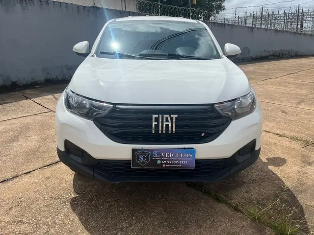 Carro Fiat Strada 2025 Freedom 1.3 Flex 8V CD