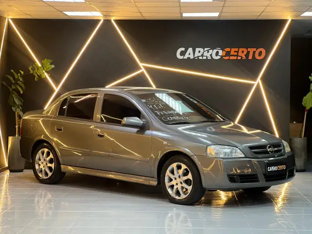 Carro Chevrolet Astra Sedan 2011 Advantage 2.0 (Flex)