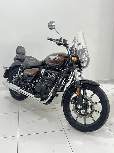 Moto Royal Enfield Meteor 350 2023 Supernova