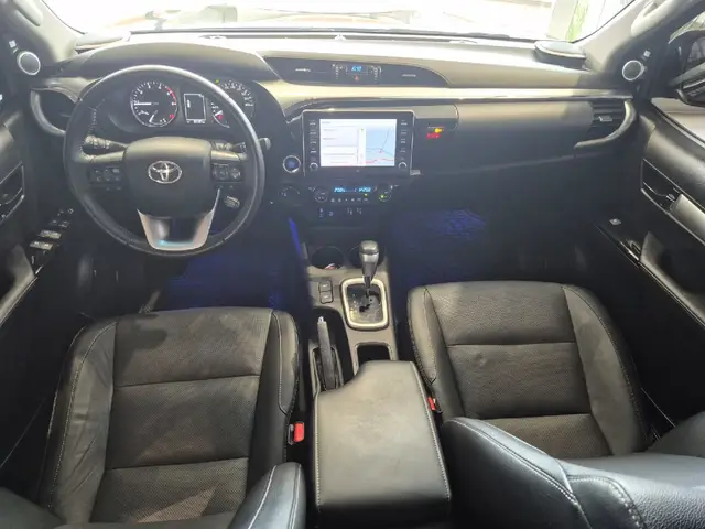 Carro Toyota Hilux Cabine Dupla 2022 SRX 2.8 TDI CD 4x4 (Aut)