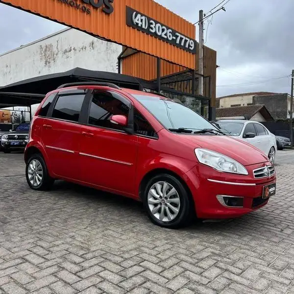 Carro Fiat Idea 2016 A.Ext./A..Ext.Loc.Dual. 1.8 Flex 5p