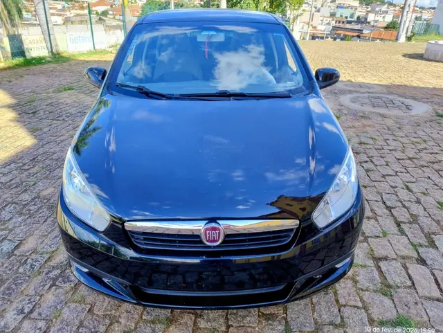 Carro Fiat Grand Siena 2016 Essence 1.6 16V Dualogic (Flex)