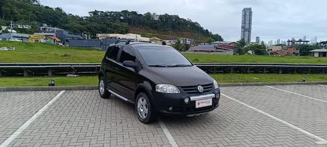 Carro Volkswagen CrossFox 2008 1.6 (Flex)