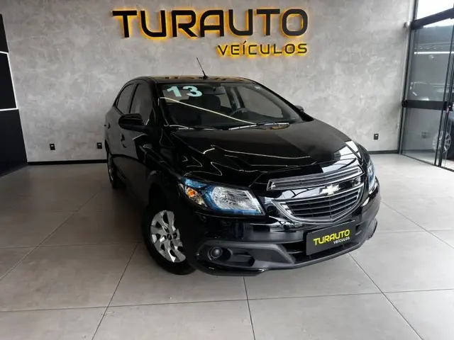Carro Chevrolet Onix 2013 1.4 LT SPE/4
