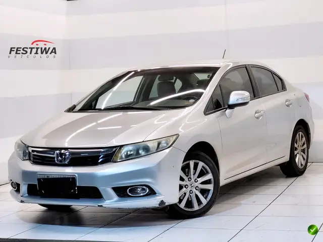 Carro Honda Civic 2012 New  LXL 1.8 16V i-VTEC (Flex)