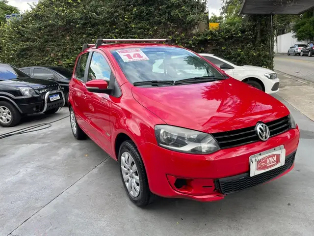 Carro Volkswagen Fox 2014 1.6 VHT (Flex)