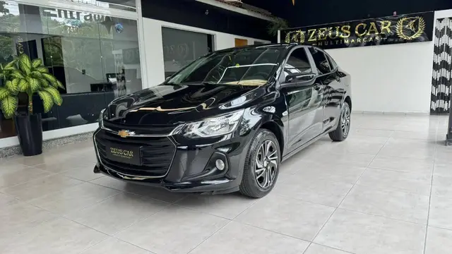 Carro Chevrolet Onix Plus 2024 LT 1.0