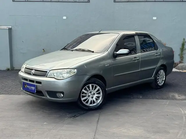 Carro Fiat Siena 2005 ELX 1.3 8V (Flex)