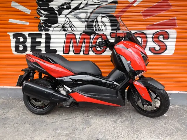 Moto Yamaha XMax 2023 ABS
