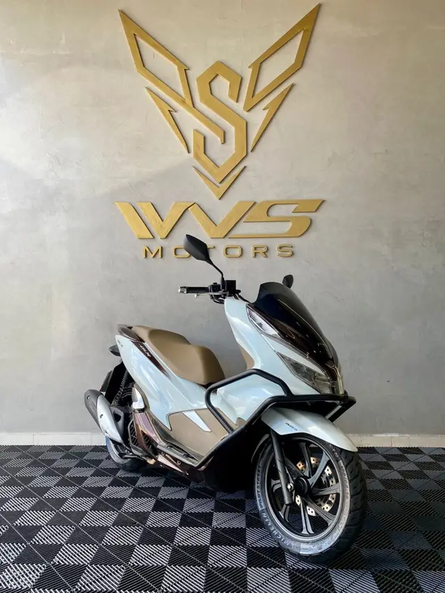 Moto Honda PCX 150 2020 DLX