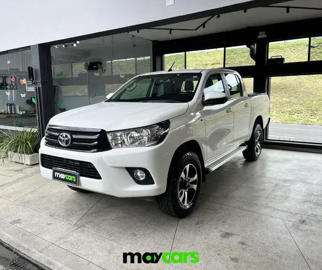 Carro Toyota Hilux Cabine Dupla 2019 Hilux 2.7 SR CD 4x2 (Flex)