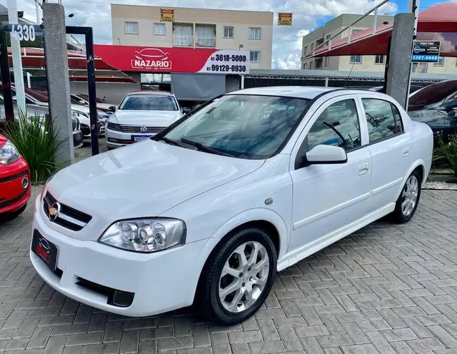 Carro Chevrolet Astra Sedan 2011 Advantage 2.0 (Flex)