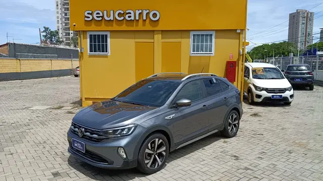 Carro Volkswagen Nivus 2024 Highline 200 TSI