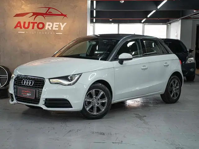 Carro Audi A1 2014 1.4 TFSI Sport S Tronic