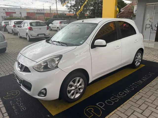 Carro Nissan March 2015 1.0 12V SV (Flex)