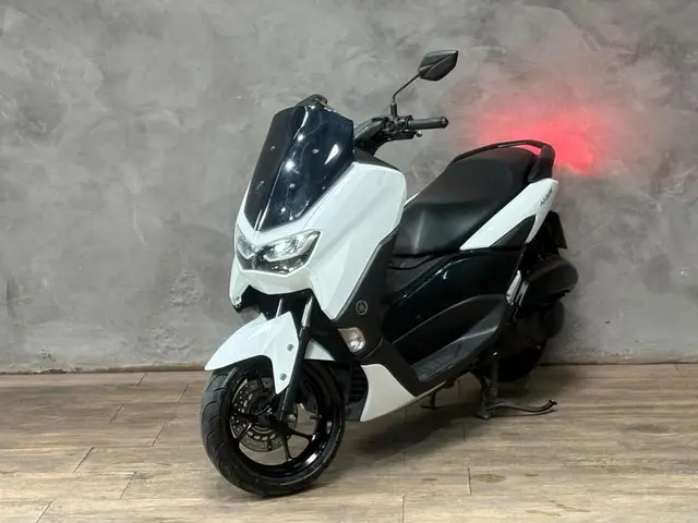 Moto Yamaha NMax 2022 160 ABS