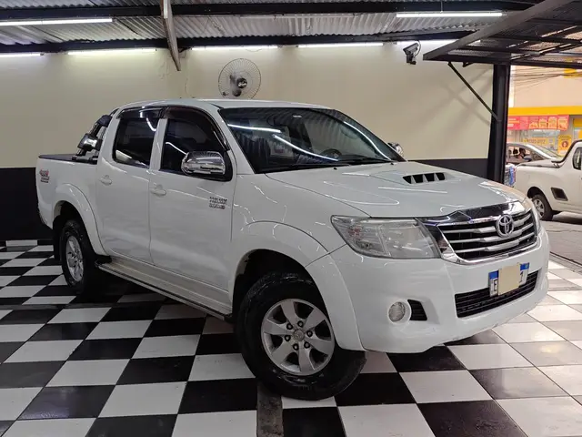 Carro Toyota Hilux Cabine Dupla 2013 Hilux 3.0 TDI 4x4 CD SRV (Aut)