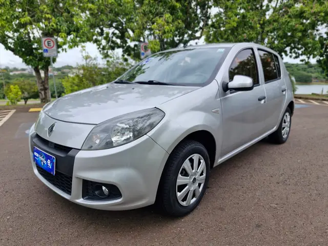 Carro Renault Sandero 2014 Expression 1.6 8V (flex)