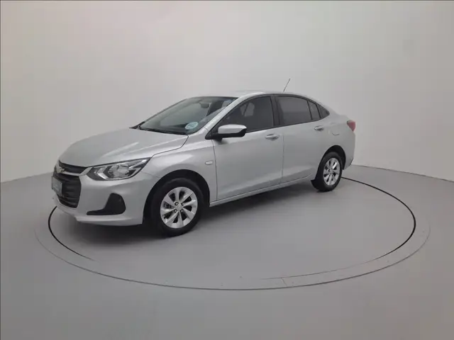 Carro Chevrolet Onix Plus 2023 LT 1.0