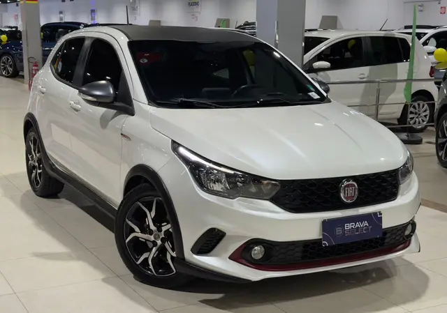 Carro Fiat Argo 2018 HGT 1.8 E.Torq AT6 (Flex)