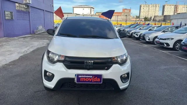 Carro Fiat Mobi 2025 Like 1.0