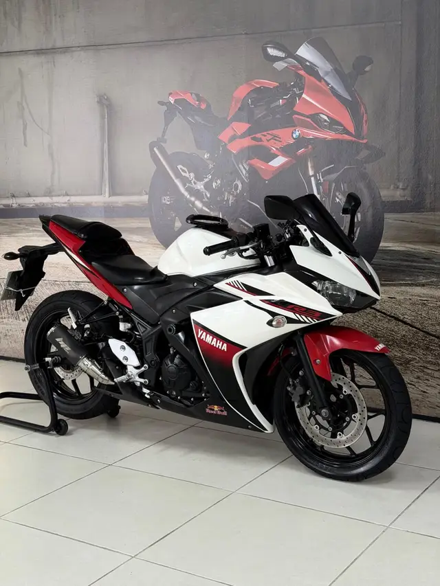 Moto Yamaha YZF R3 2017 (ABS)