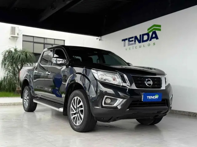 Carro Nissan Frontier 2022 XE CD 4x4 2.3 Bi-TB Diesel Aut.