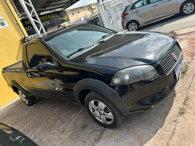 Carro Fiat Strada 2009 Trekking 1.4 (Flex)