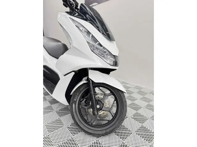 Moto Honda PCX 160 2023 DLX ABS