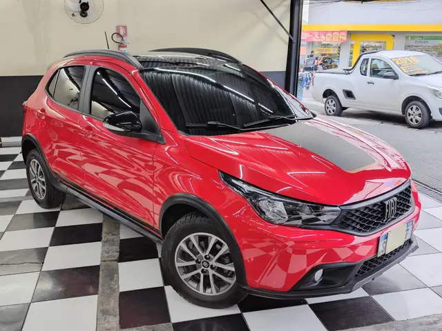 Carro Fiat Argo 2024 Trekking 1.3 CVT