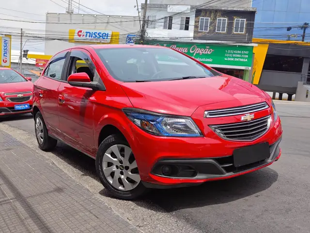 Carro Chevrolet Onix 2015 1.4 LT SPE/4