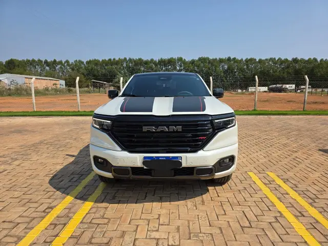 Carro Ram Rampage 2024 R/T 2.0 Turbo