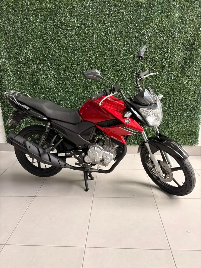 Moto Yamaha YS 150 Fazer 2014 ED