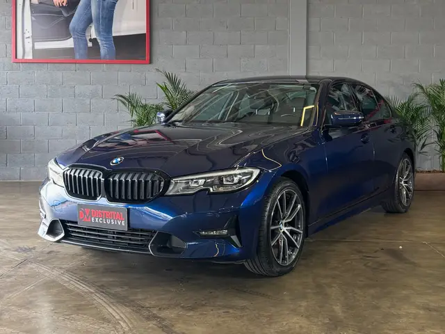 Carro BMW 320i 2020 M Sport 2.0 Turbo (Aut)