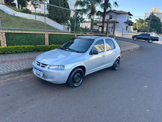 Carro Chevrolet Celta 2004 Super 1.0 VHC