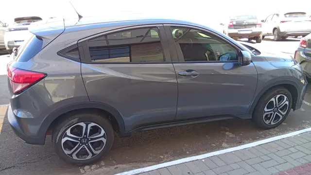 Carro Honda HR-V 2017 LX CVT 1.8 I-VTEC FlexOne