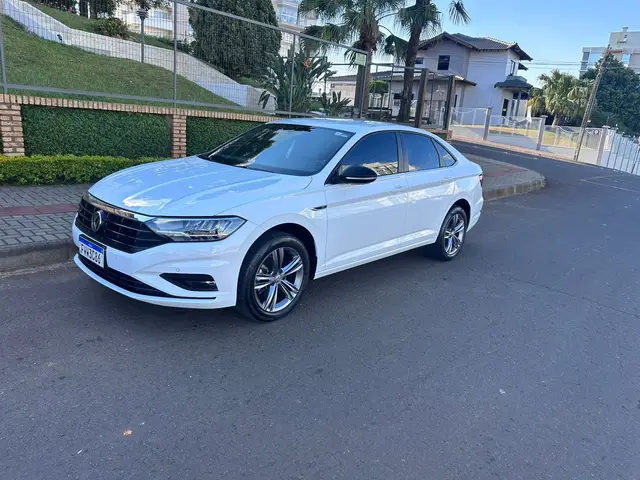 Carro Volkswagen Jetta 2020 1.4 250 TSI R-Line
