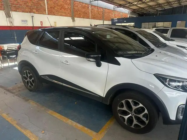 Carro Renault Captur 2018 Intense 2.0 16v (Aut) (Flex)