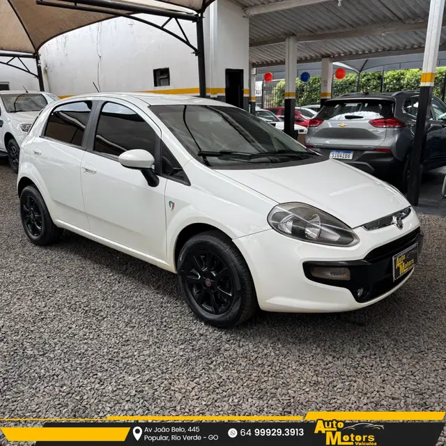 Carro Fiat Punto 2016 Attractive 1.4 (Flex)