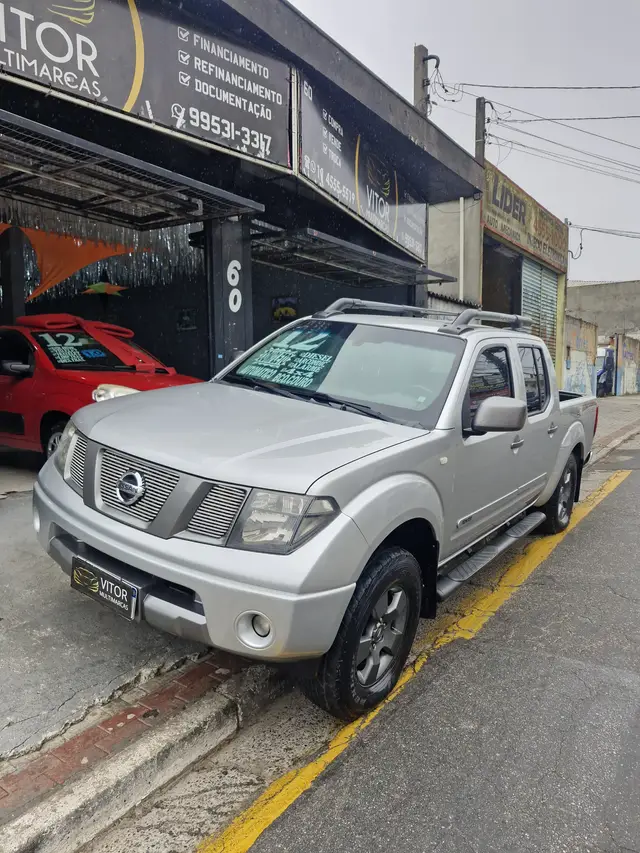 Carro Nissan Frontier 2012 LE Attack 2.5 4X4 (Cab.Dupla) (aut)