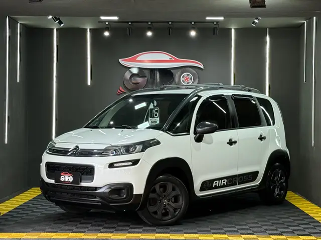 Carro Citroën Aircross 2016 Live 1.5 8V (Flex)