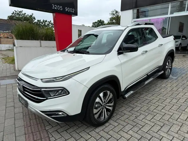 Carro Fiat Toro 2022 Volcano 2.0 TDI 4x4 (Aut)