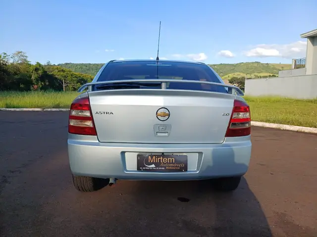 Carro Chevrolet Astra Hatch 2011 Advantage 2.0 (Flex)