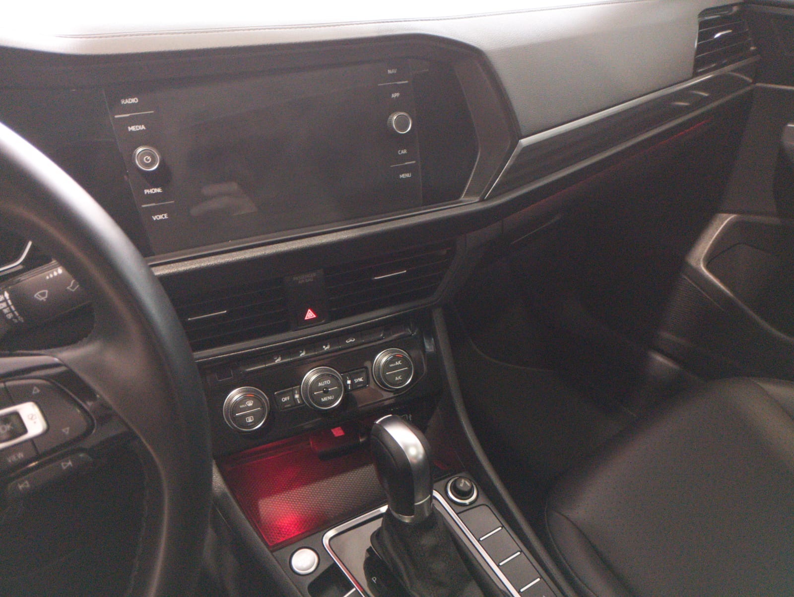 vw - volkswagen jetta 1.4 250 tsi comfortline