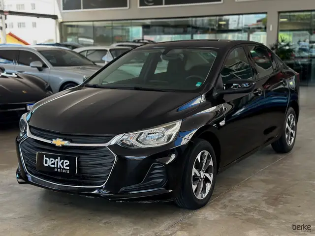 Carro Chevrolet Onix Plus 2021 1.0 LT II (Flex)