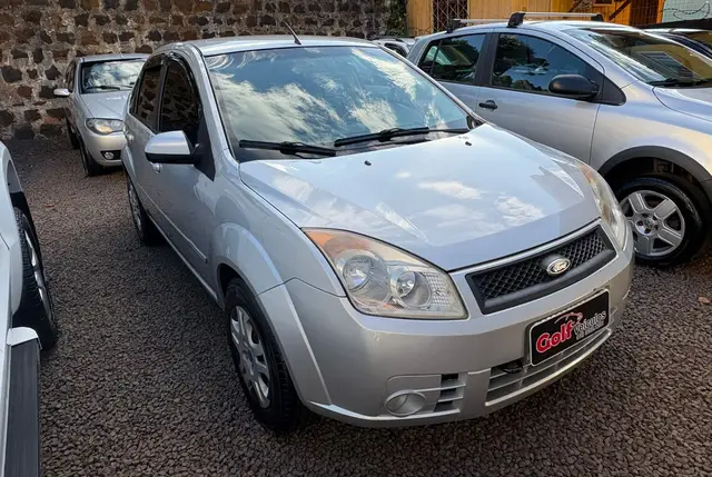 Carro Ford Fiesta Sedan 2008 First 1.6 (Flex)