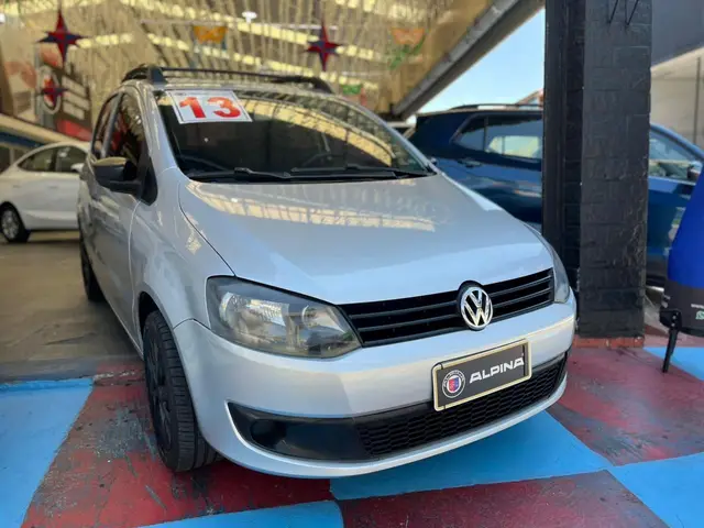 Carro Volkswagen Fox 2013 1.6 VHT (Flex)