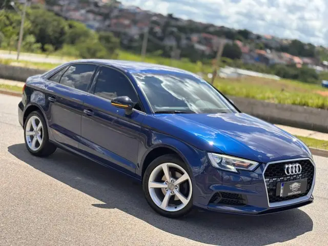 Carro Audi A3 2018 1.4 TFSI Ambiente Tiptronic (Flex)